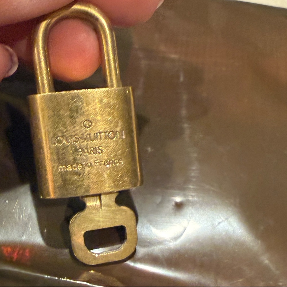 Louis Vuitton Gold Padlock and Key #322 - Picture 7 of 16